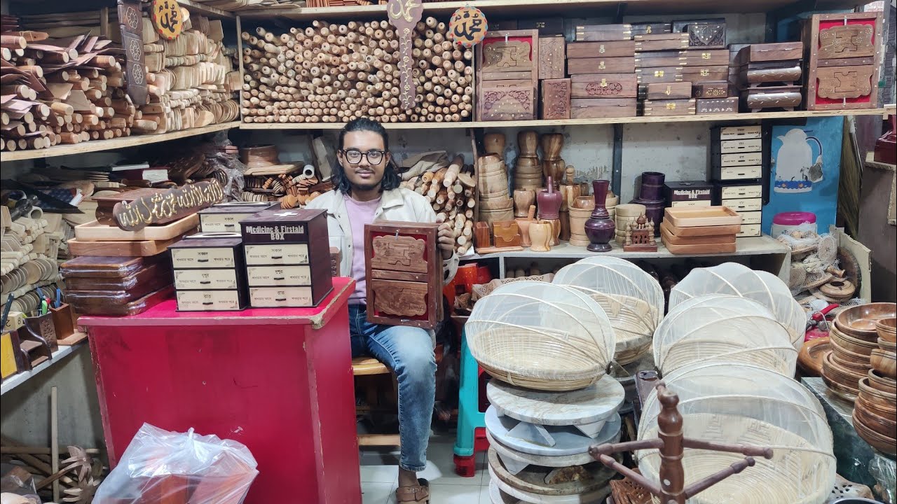 বেতের ঝুড়ি,কাঠের ট্রে,রেহাল,বেলন-পিড়ি,মেডিসিন বক্স,হামানদিস্তা ও কোরআন বক্স সহ টুকিটাকি জিনিসের দাম