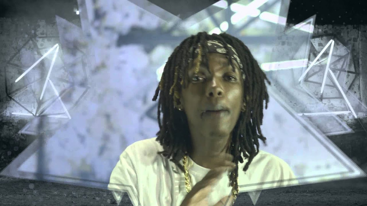 Mbuuza biliyo - Feffe Bussi  (Smallest Rapper )