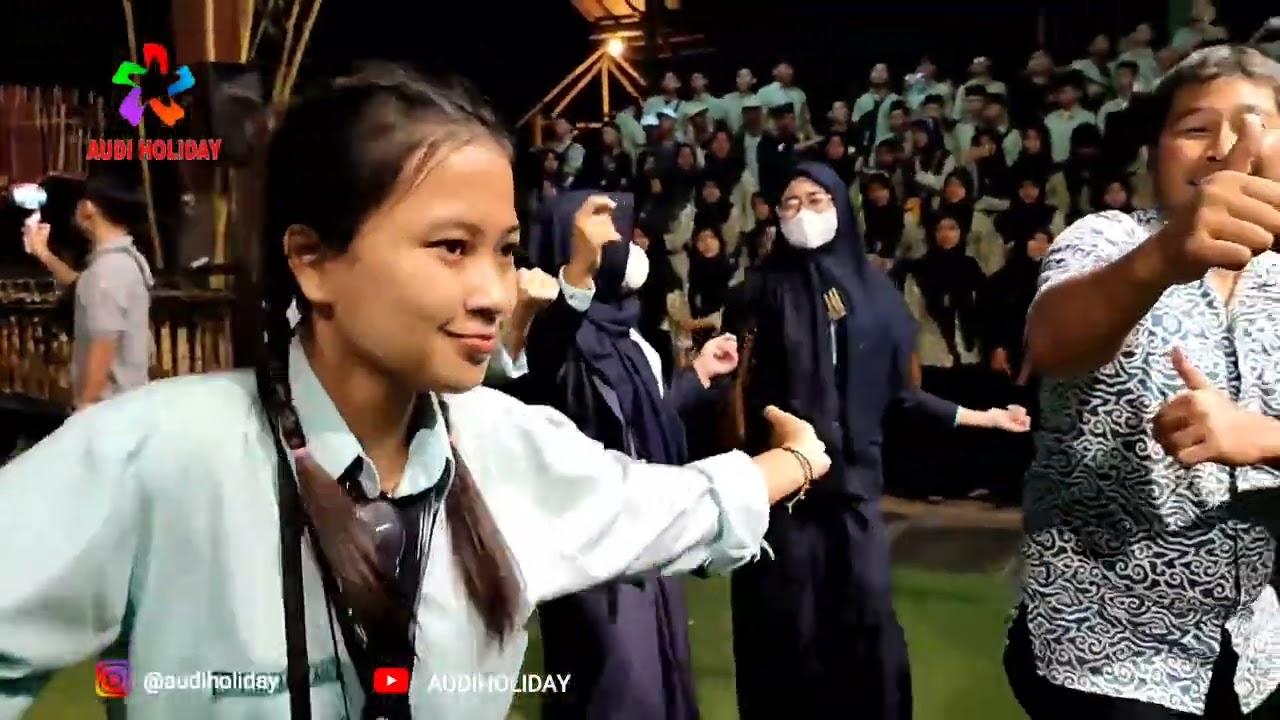 SKAL 2022 SMA NEGERI 2 KEDIRI (JAKARTA- BANDUNG-JOGJA) PART 2 | MAIN ANGKLUNG DI BANDUNG