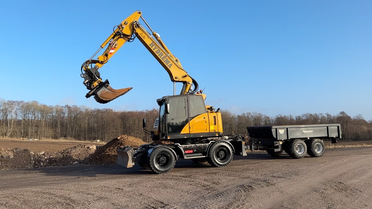 Köp Grävmaskin Hydrema MX 16 med vagn och redskap på Klaravik