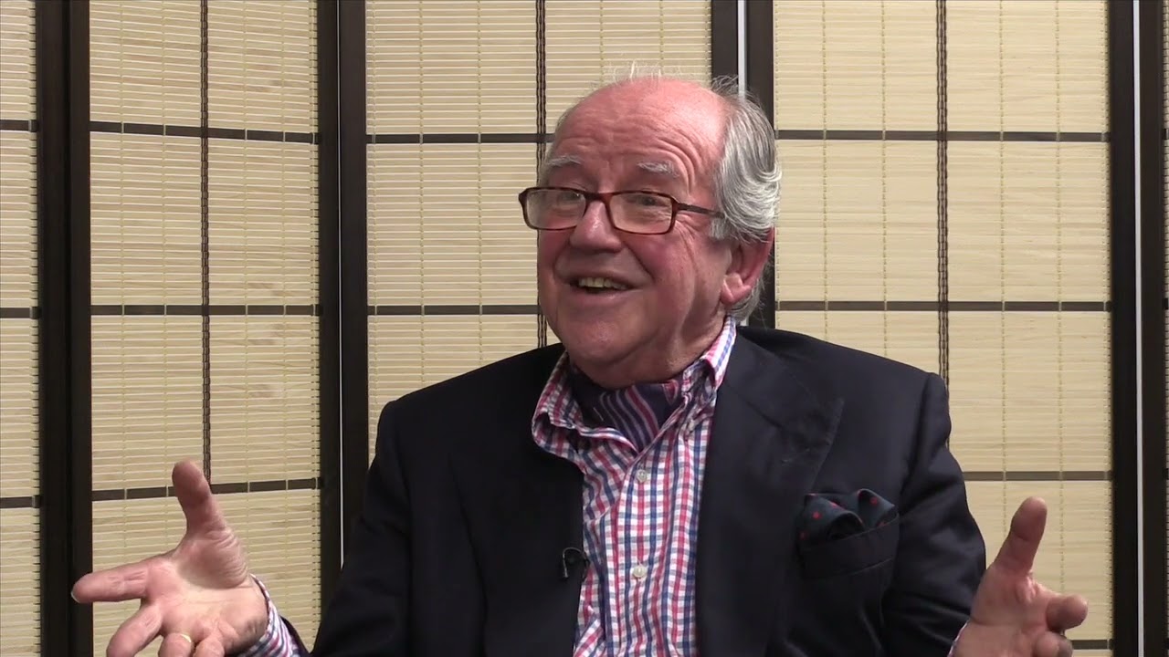 What are your antiques worth? Free valuations and appraisals on www.antiques.co.uk today