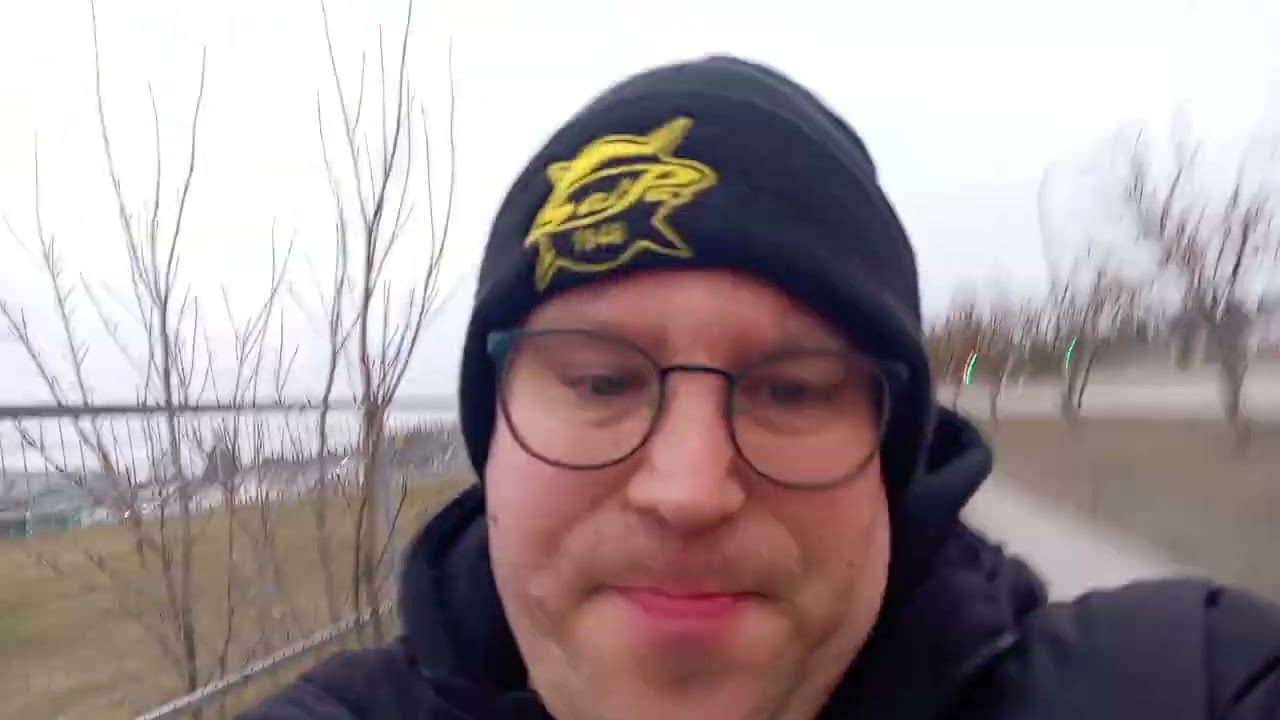 Jyri kävi iltalenkillä 