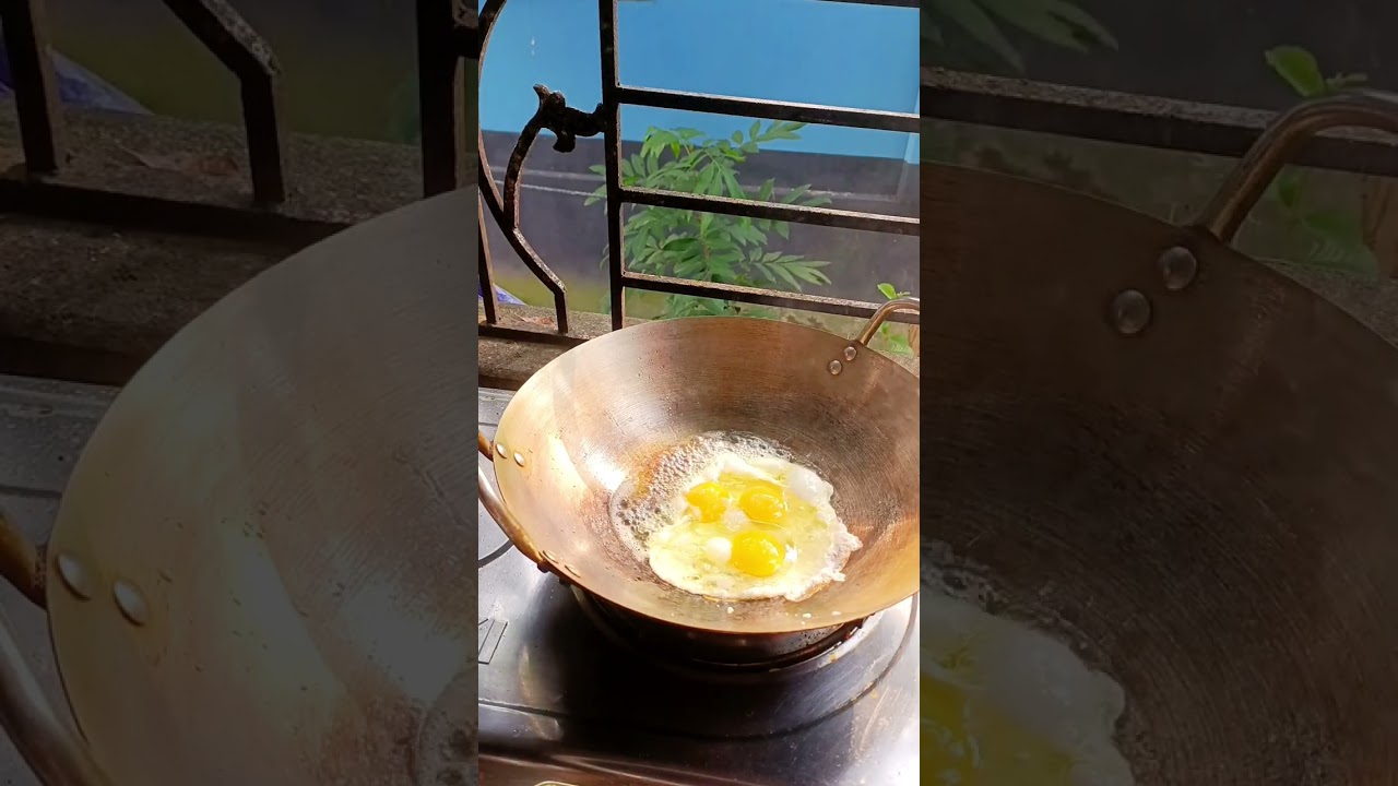 আমার প্রাইভেসিতে হাত দিলে আমি সেটা পছন্দ করি না আর তাছাড়া বিয়ে হলেই লাইফ স্টাইল কেন চেঞ্জ করতে
