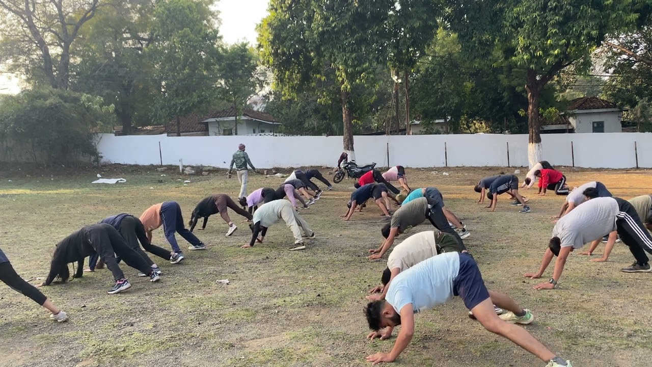 Gola bada ne ke liye shoulder exercise 