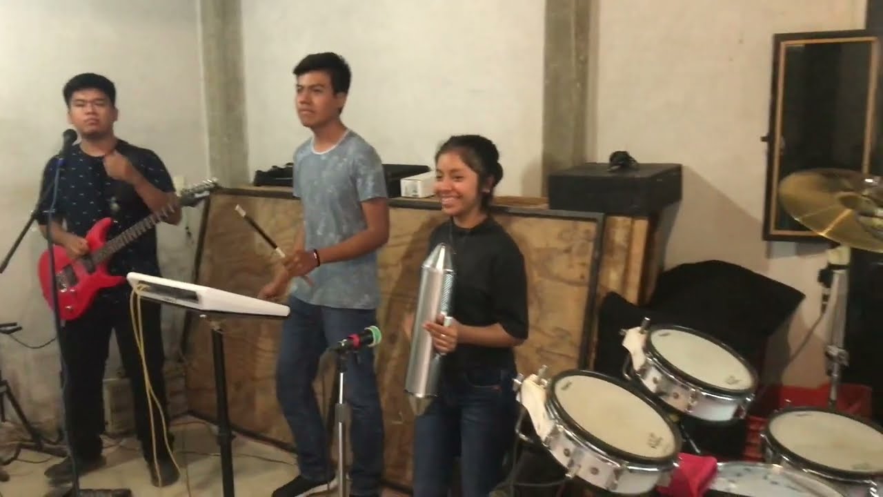 El final de nuestra historia (Cover) en el ensayo con el Grupo Santos