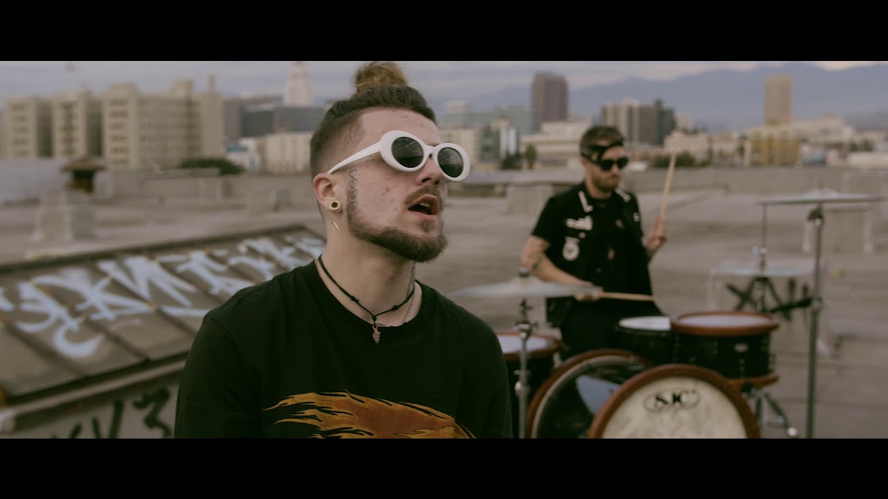 Doobie - Painfully Numb (Official Video)