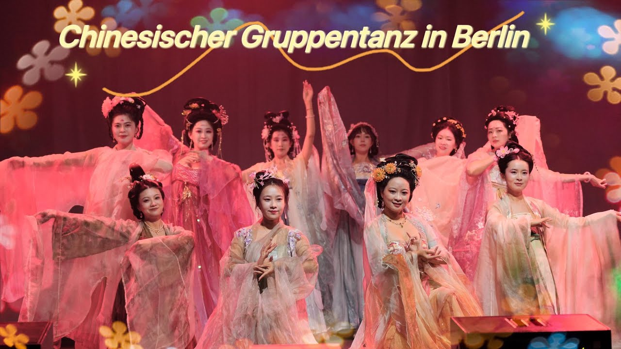 Chinesischer Gruppentanz in Berlin (Mondfest in den Gärten der Welt, 21.09.2024): Blumengöttinnen