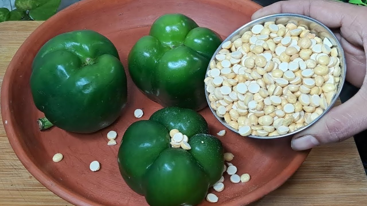 ಬಾಯಲ್ಲಿ ನೀರೂರಿಸುವ👉 1ಕ್ಯಾಪ್ಸಿಕಂ 1/2 ಕಪ್ ಹುರುಗಡಲೆ ಇದ್ರೆ 👉ಬೆಳಿಗ್ಗೆ ಸಾಯಂಕಾಲ ಯಾವಾಗಲಾದರೂ ತಿನ್ನಬಹುದು 👌 ರುಚಿ