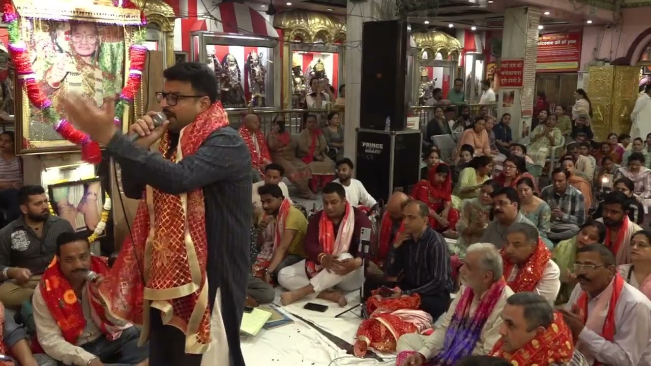 Atul darshi singer ਨੇ ਮਾਤਾ ਲਾਲ ਦੇਵੀ ਮੰਦਿਰ ਵਿਖੇ ਮਹਾਮਾਈ ਦਾ ਗੁਣਗਾਨ ਕੀਤਾ