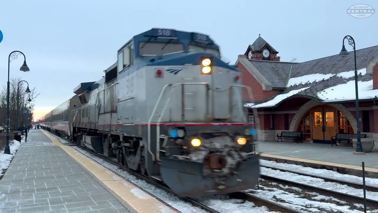 Поездка за поездом Amtrak P32-8 № 518