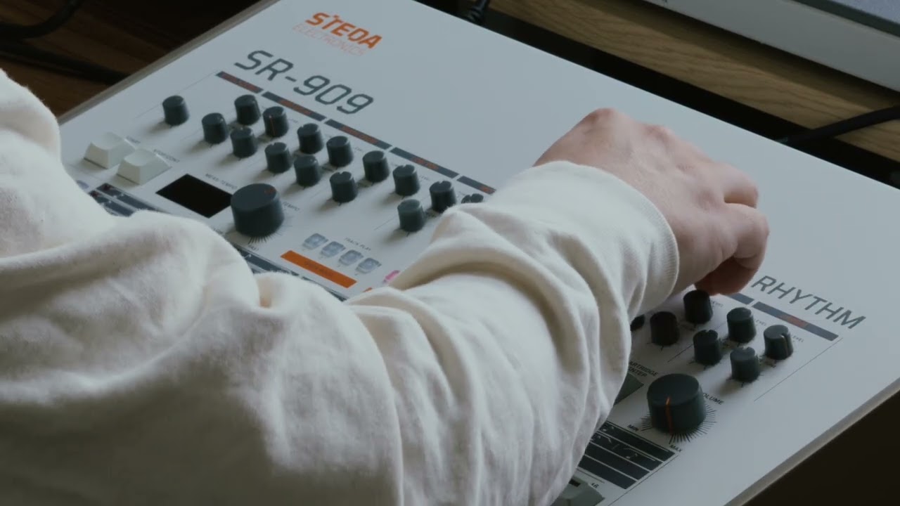 Steda SR-909 tryout (TR-909 replica)