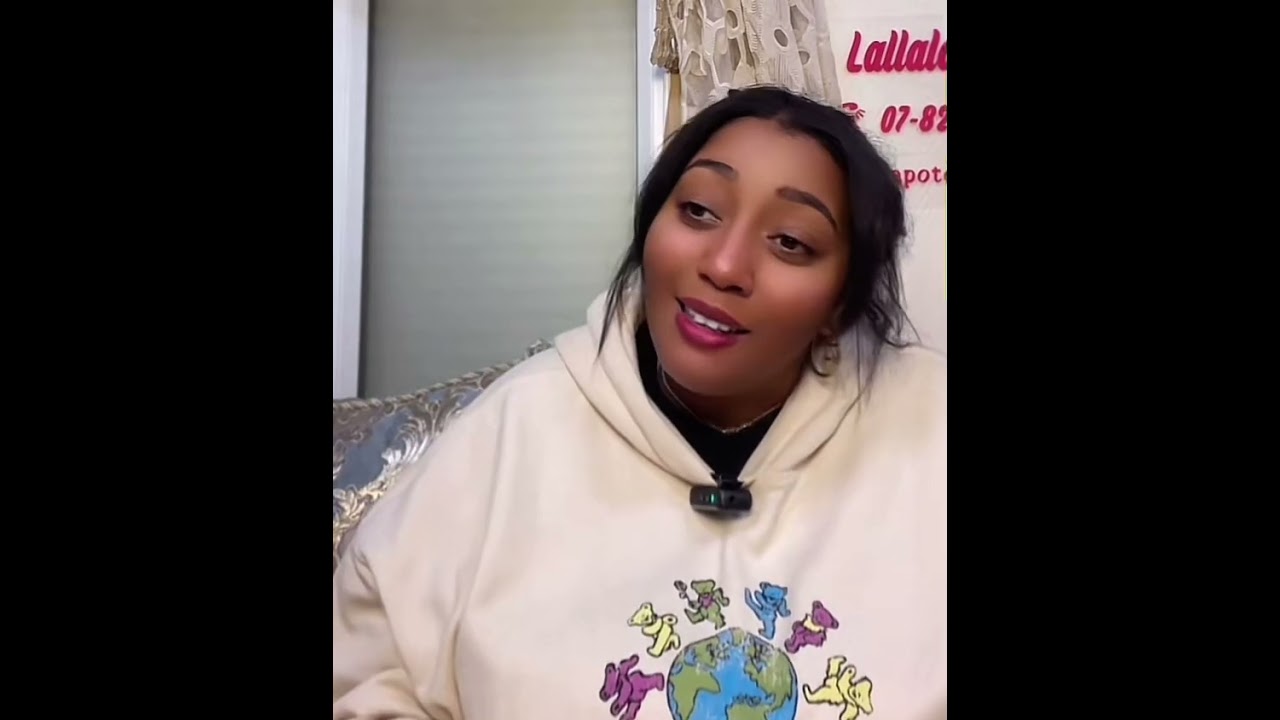 Rediff histoire vraie : elle s’est marié à 16 ans et depuis leur relation et catastrophique - Loubna