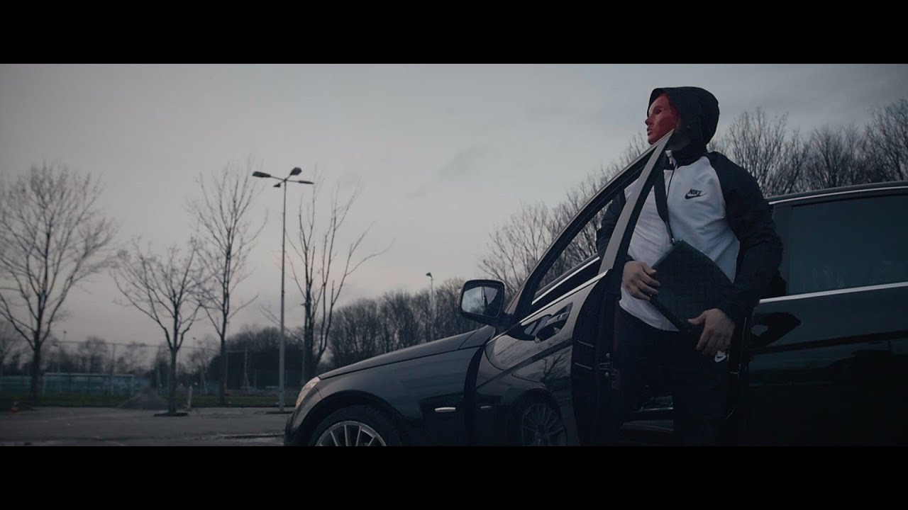 Moesie - Stapelen ( Prod. Issyonthebeat ) Official 4K video 