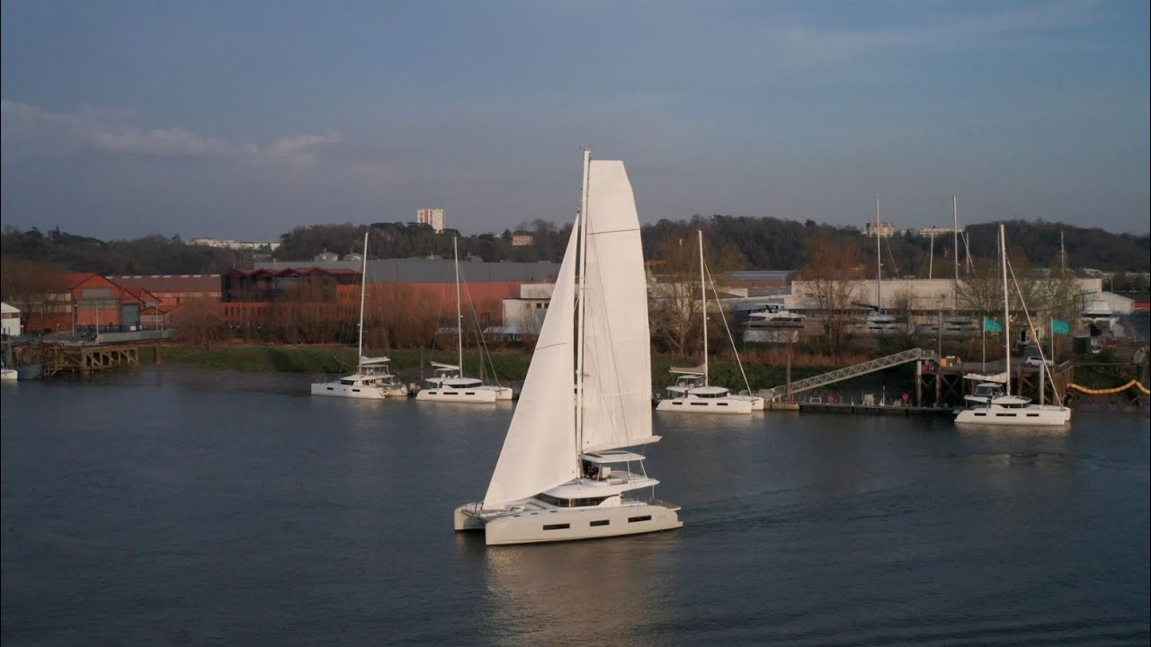 Lagoon 55, behind the scenes