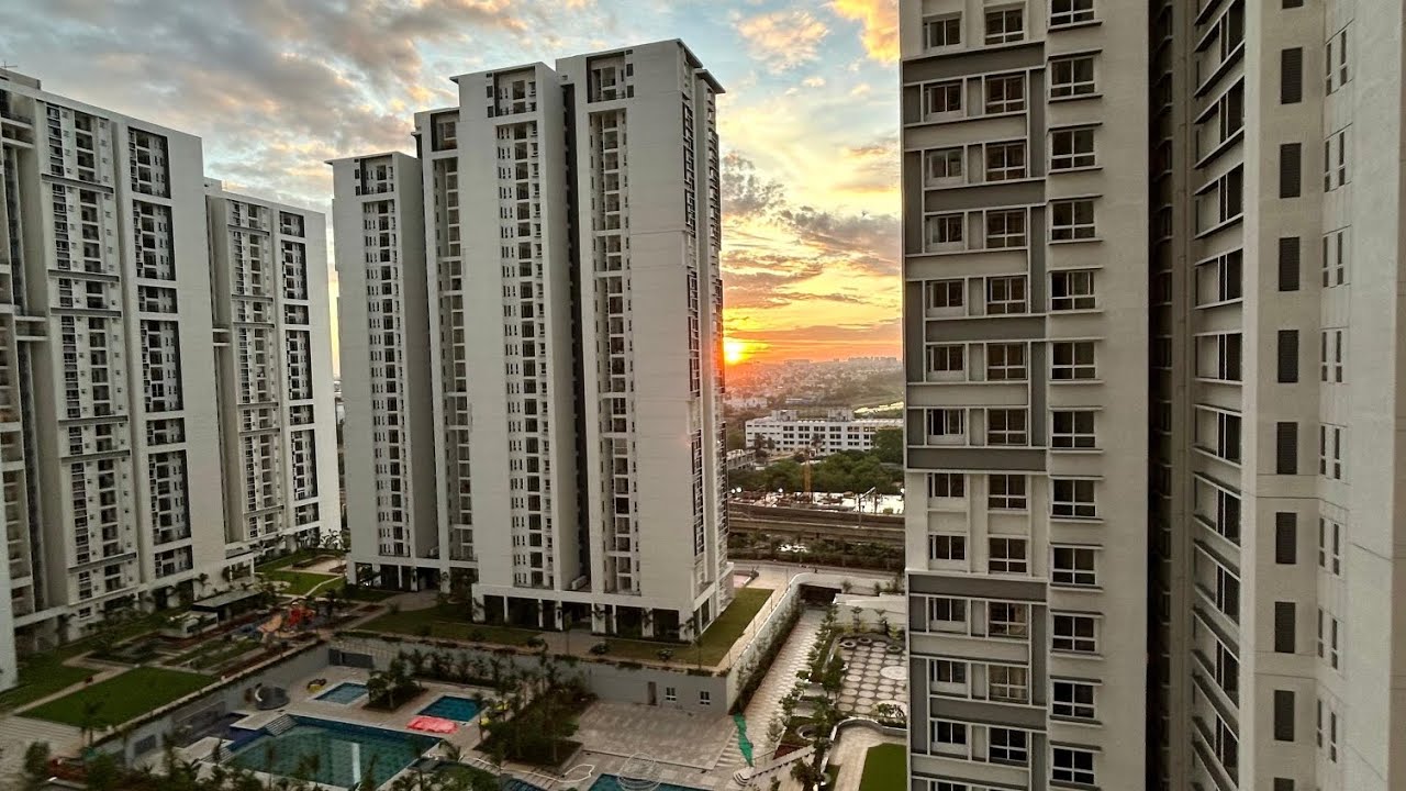 2 BHK East Facing Available for Sale Baashyaam Crown Residences Call 9899696789 or 9873301855