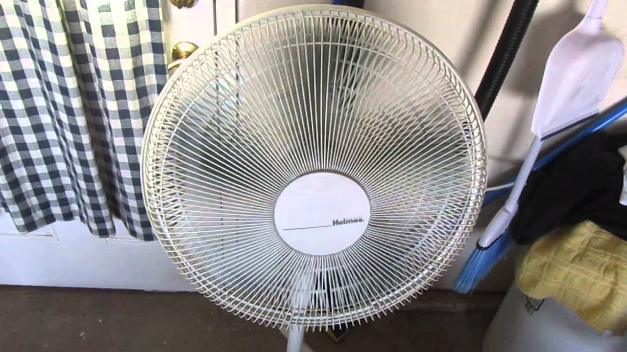 Holmes stand fan (5-blade propellor)