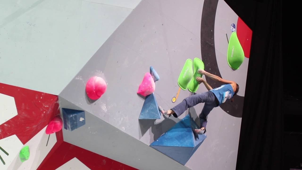 IFSC World Championships Bercy 2016 - Women Semi Finals - Megan Mascarenas - Boulder 1
