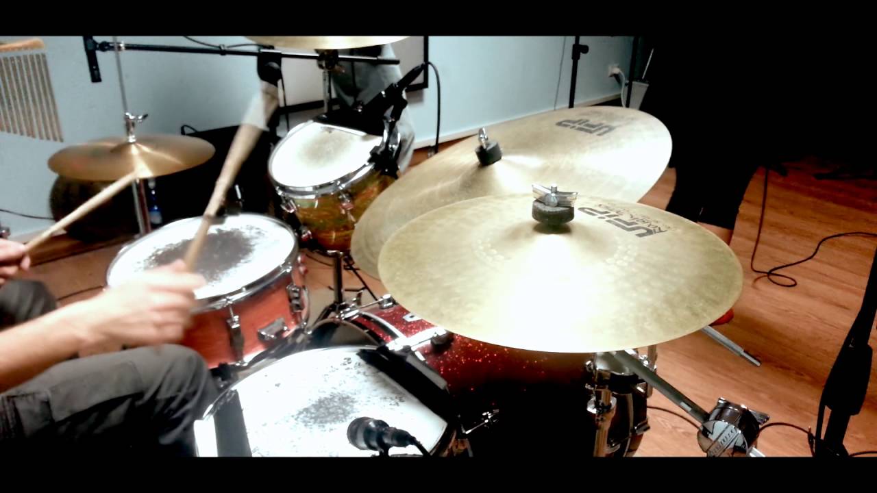 Tania Maria - Yatra ta live in studio by Gabriele Tudisco (drum cam)