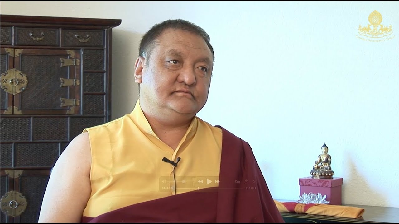 Kunzig Shamar Rinpoche - The Recognition of H. H. the 17th Gyalwa Karmapa Trinley Thaye Dorje