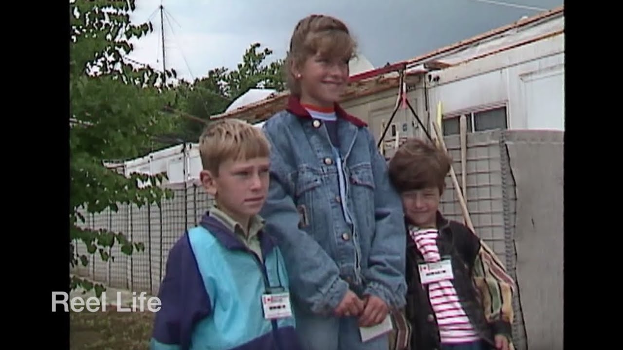 2 Canadian Mechanized Brigade Group in Bosnia 1996 Redux - Part 8, local children