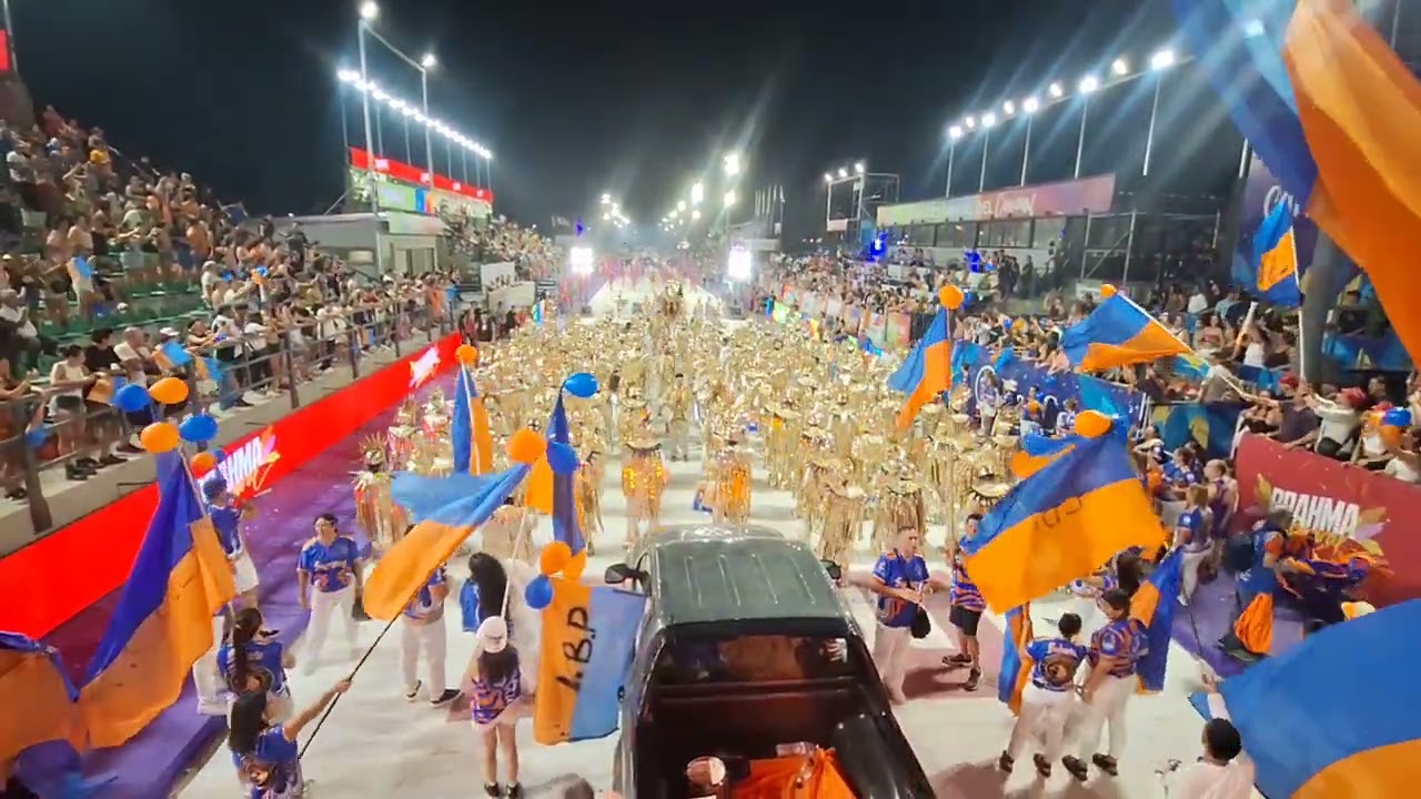 Última noche , la poderosa,  show de bateria comparsa sapucay corrientes
