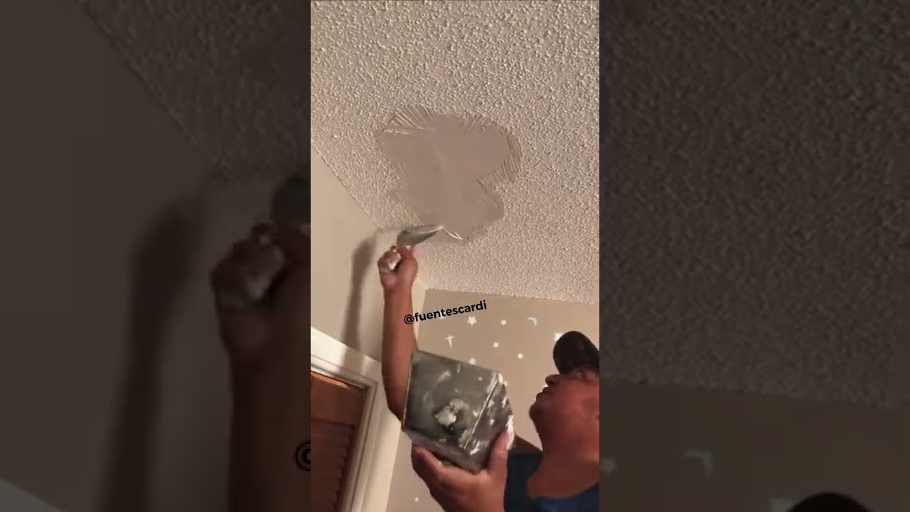 C&oacute;mo hacer una reparaci&oacute;n de popcorn ceiling texture que se est&aacute; desprendiendo para hacer en casa.