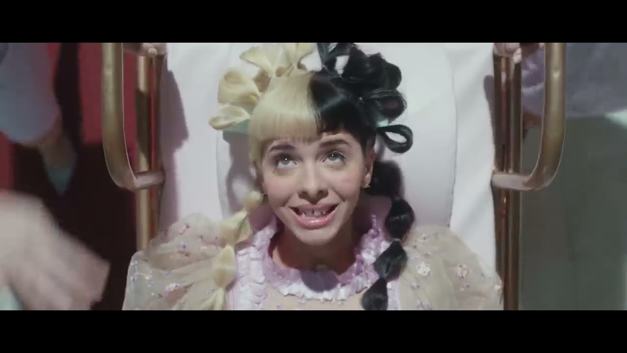 Melanie Martinez - Nurse's Office [Official Music Video]