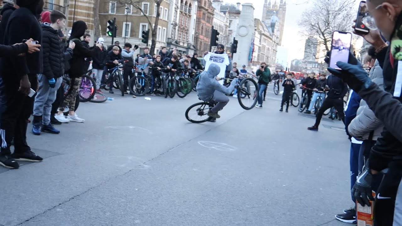 BIKESTORMZ - LONDONS BIGGEST RIDEOUT!!
