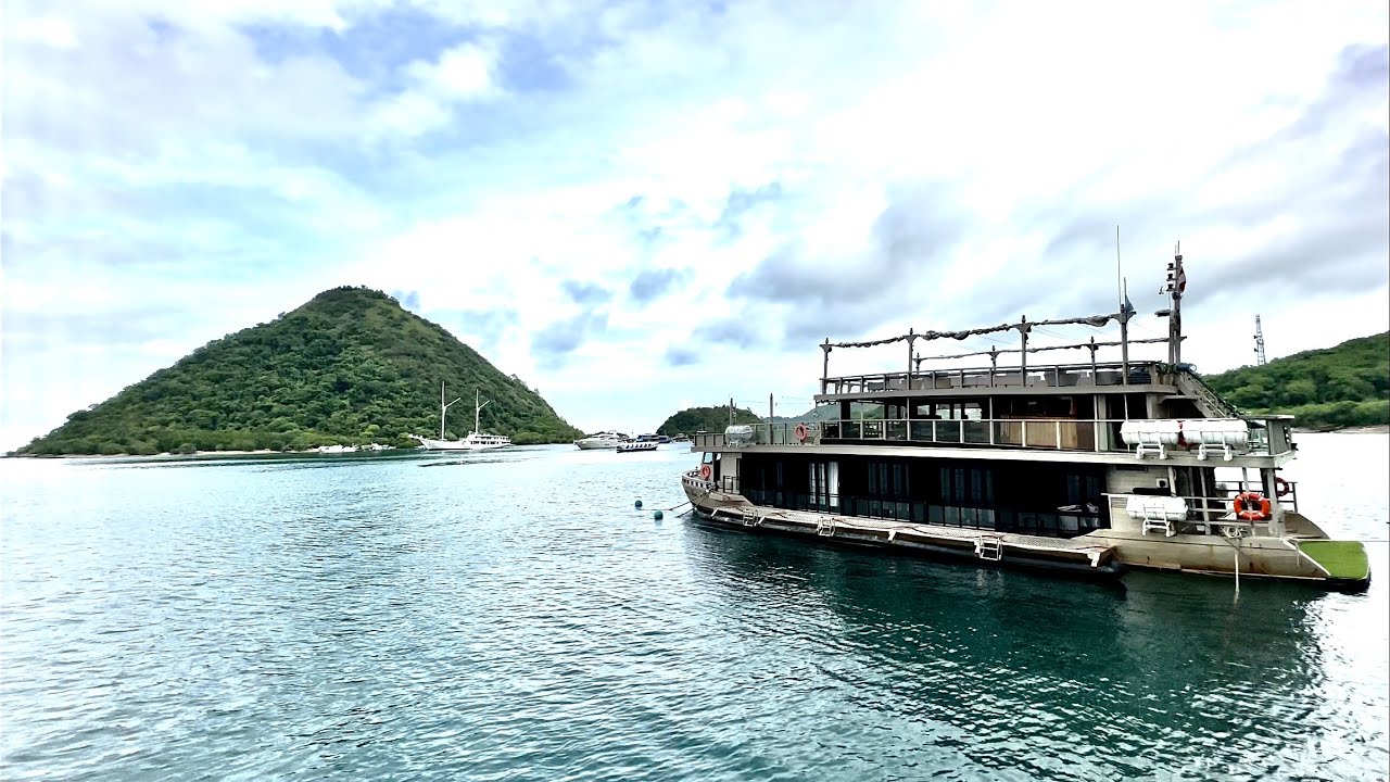AYANA LAKO SAE CRUISE FOR SUNSET DINER REVIEW @ AYANA KOMODO RESORTS SPA LABUAN BAJO NTT INDONESIA