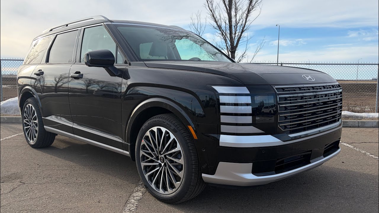 2026 Hyundai Palisade Calligraphy Hybrid: OMG 👀 Look at these NEW features!
