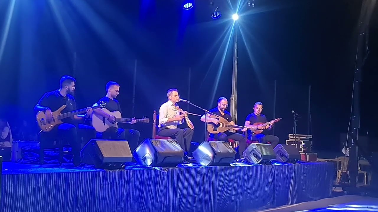 ΣΤΕΛΙΟΣ  ΜΠΙΚΑΚΗΣ  Συσσίτιο ζωής! Φουρφουράς