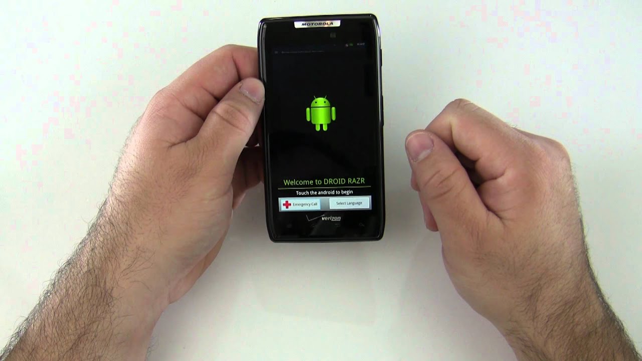 Droid RAZR Unboxing and First Look