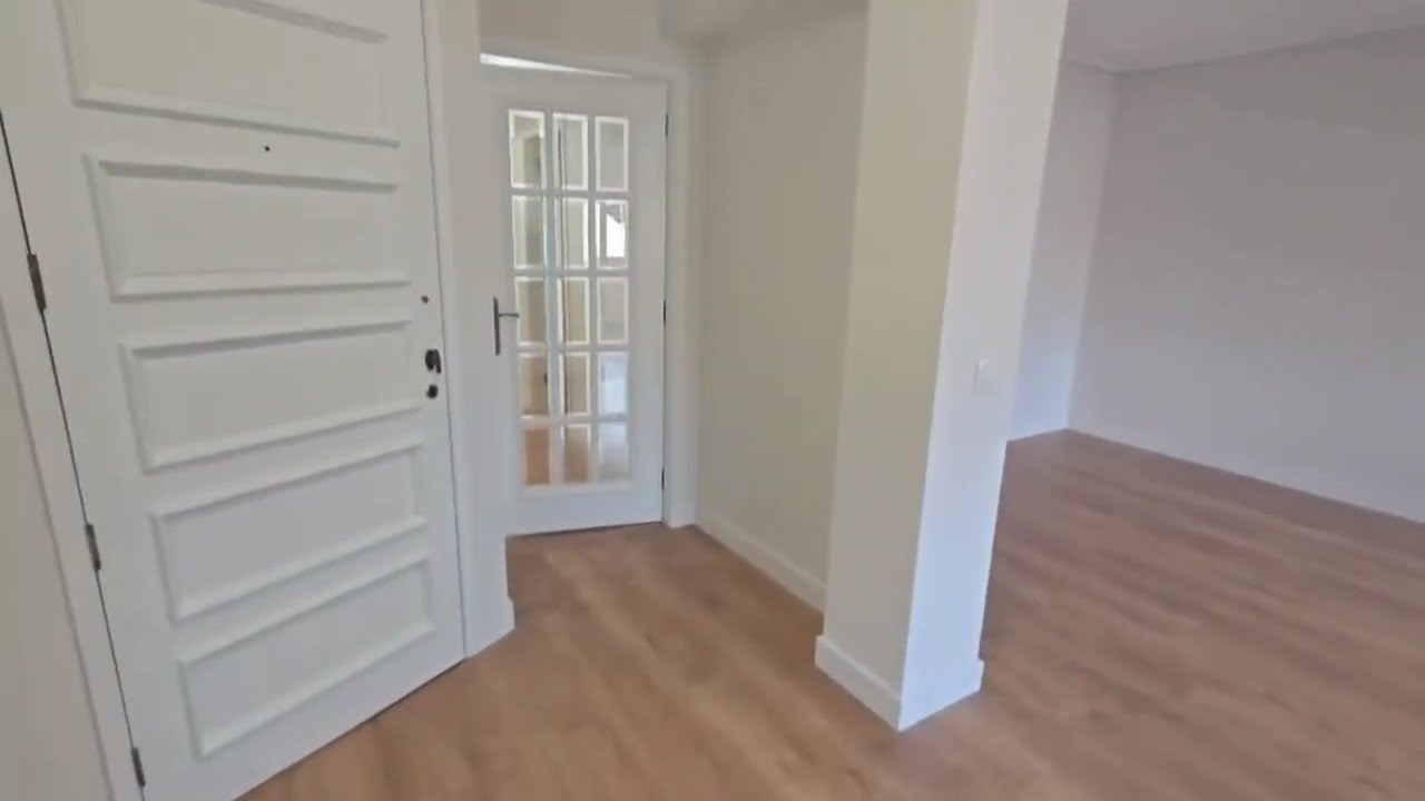 Apartamento T2+1 varandas e lugar de garagem, no coração de Santa Maria de Lamas.