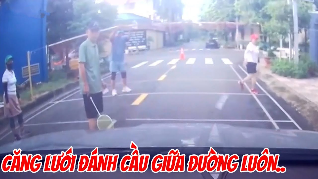 Tuổi Này Khó Bảo Lắm ,  Nói Không Chịu Nghe Đâu..