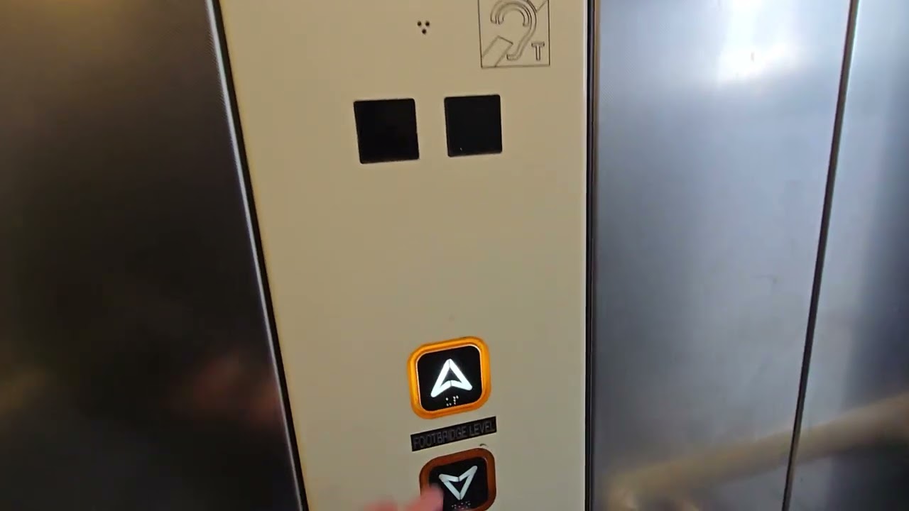 2013 Stannah Lift @ MetroCentre (Northern) Platform 1