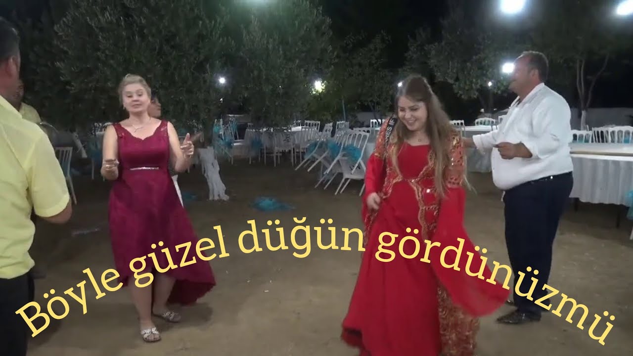 Gökçeşmeliler Düğün sahibi ve Eşinden Lapseki çeşmesi