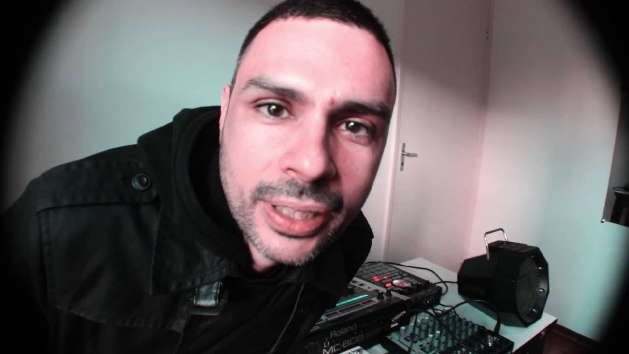 9:59 - (((Ω)))  [120BPM]