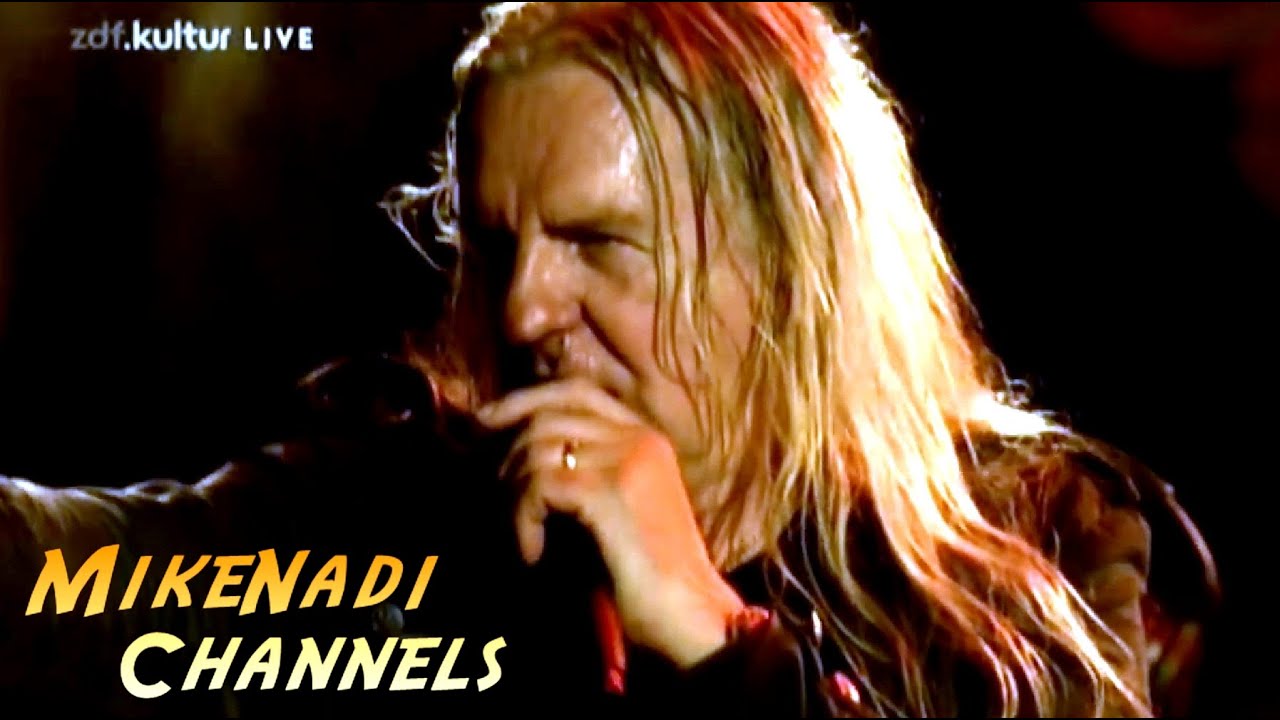 SAXON - 747 / Strangers in the Night ! Wacken 2012 [HDadv]