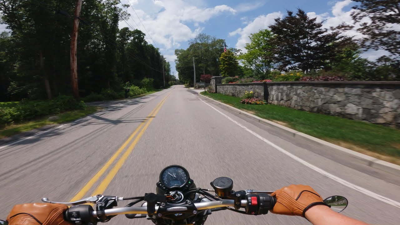 City Ride to a Coffee Shop | Relaxing Motorcycle ASMR with Custom Exhaust & Soft Music