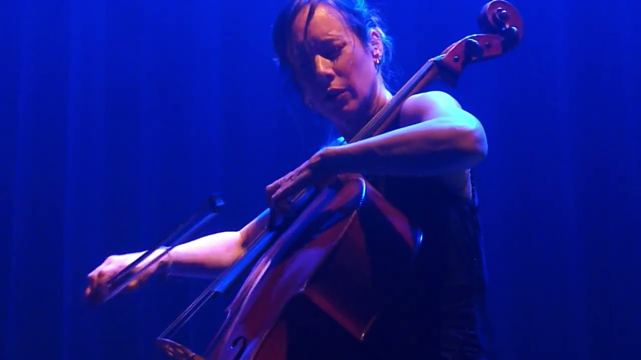 Jo Quail - A Leaf, And Then A Key (live @ TivoliVredenburg Utrecht 04.03.2026) 2/3