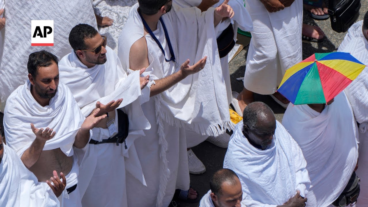 Hajj pilgrims in symbolic stoning of the Devil