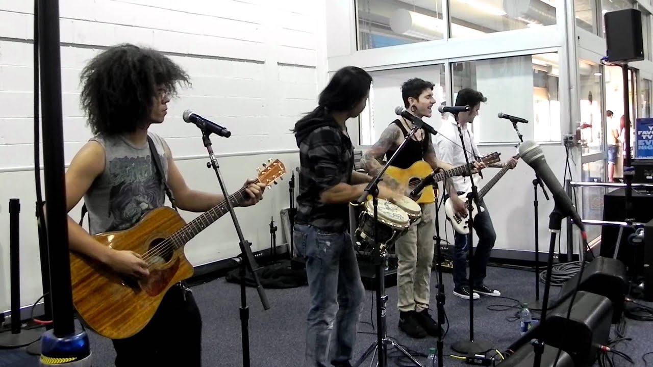 Black Tide @ Best Buy Westbury, NY 8/23/11 Part 3