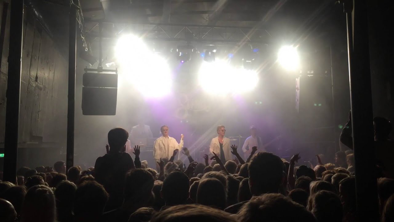 Sima - Tanssilattialla - Live Turku 2015 (FOH-cam)