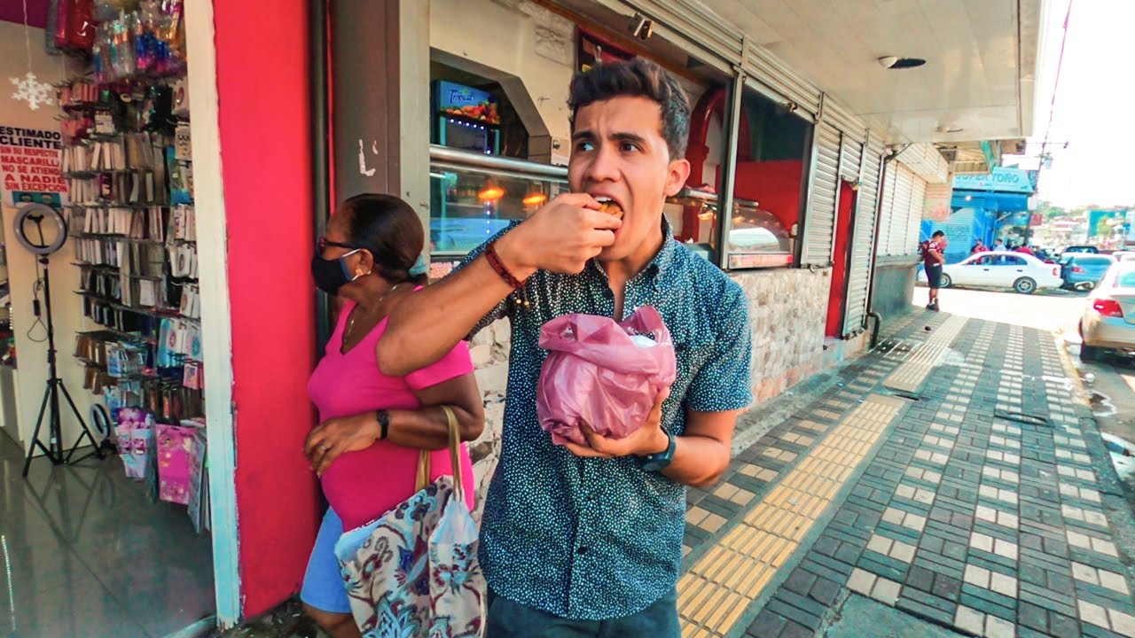 Probando comida caribeña en Limón | Costa Rica