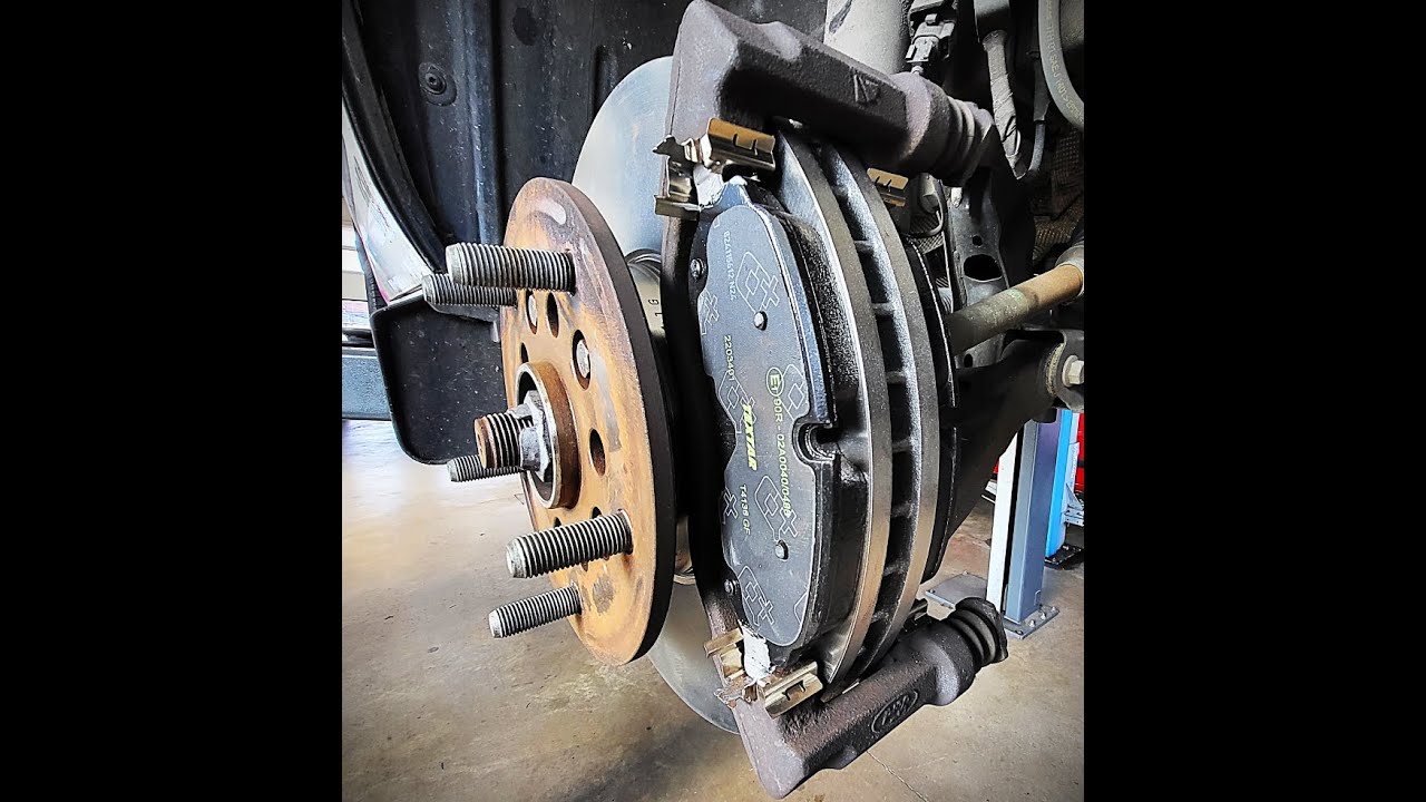 Hast Du Angst vor dem Bremsscheibenwechsel beim Ford Transit? Musst Du nicht! Schau selbst!