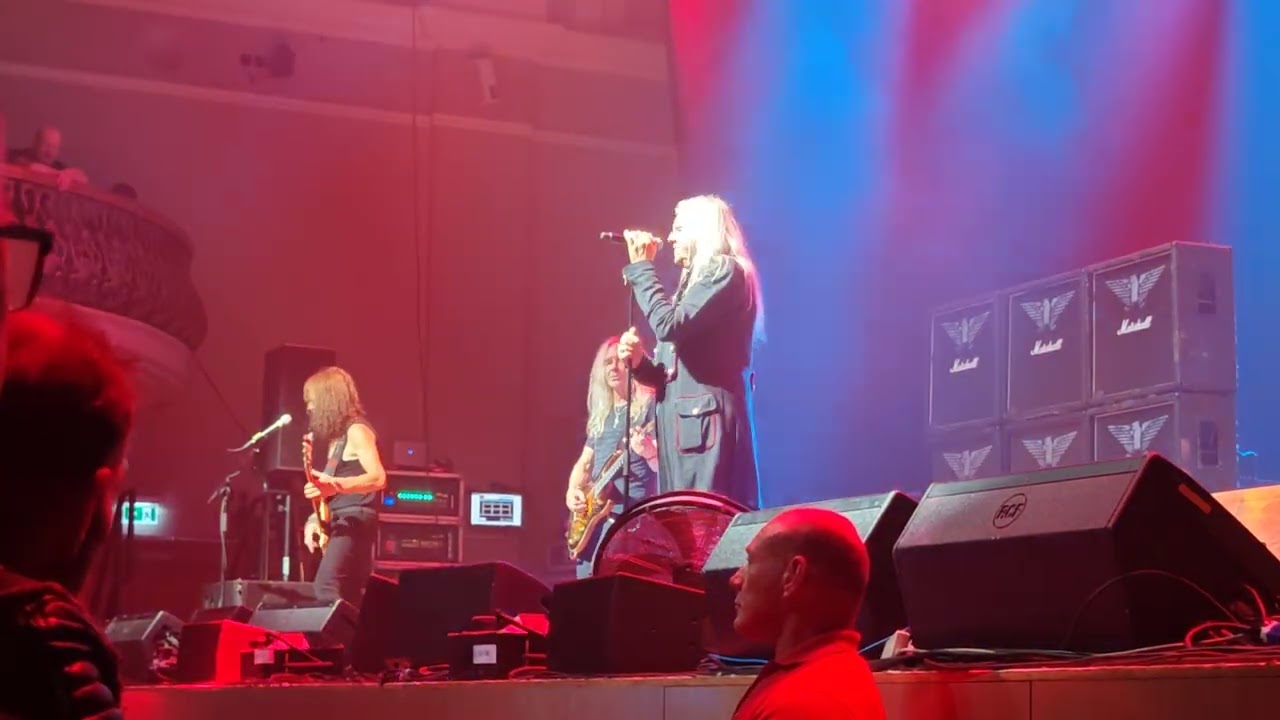 Saxon 