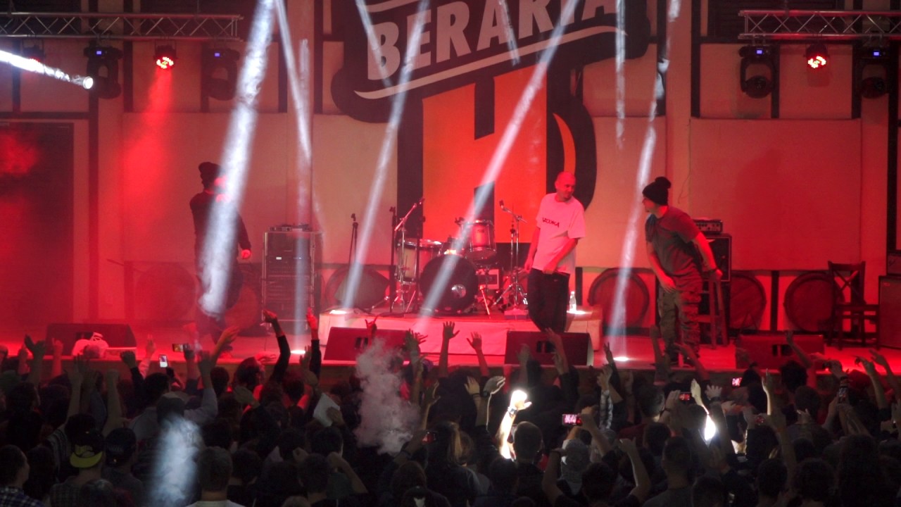 Asta e Bazooka/De Neschimbat - Live Beraria H 2016  #1