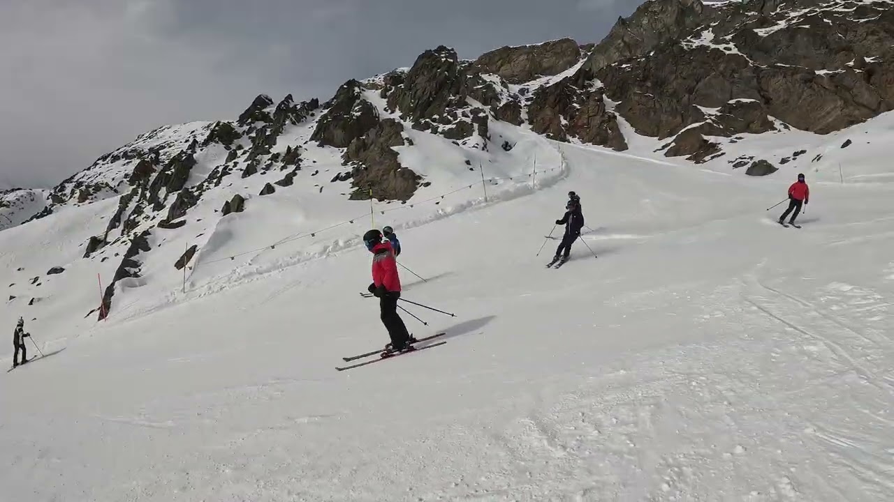 Zermatt Rothorn to Gant- piste 11 and piste 19 Part2