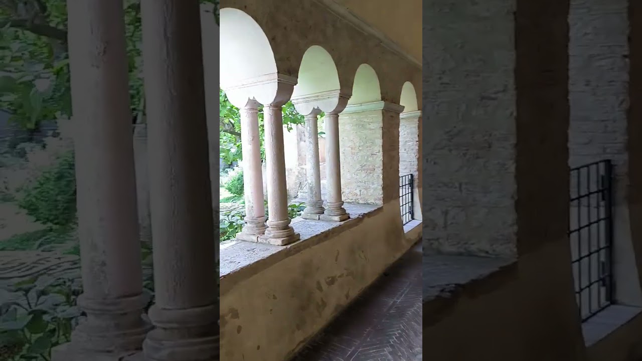 Chiostro Abbazia Fossanova