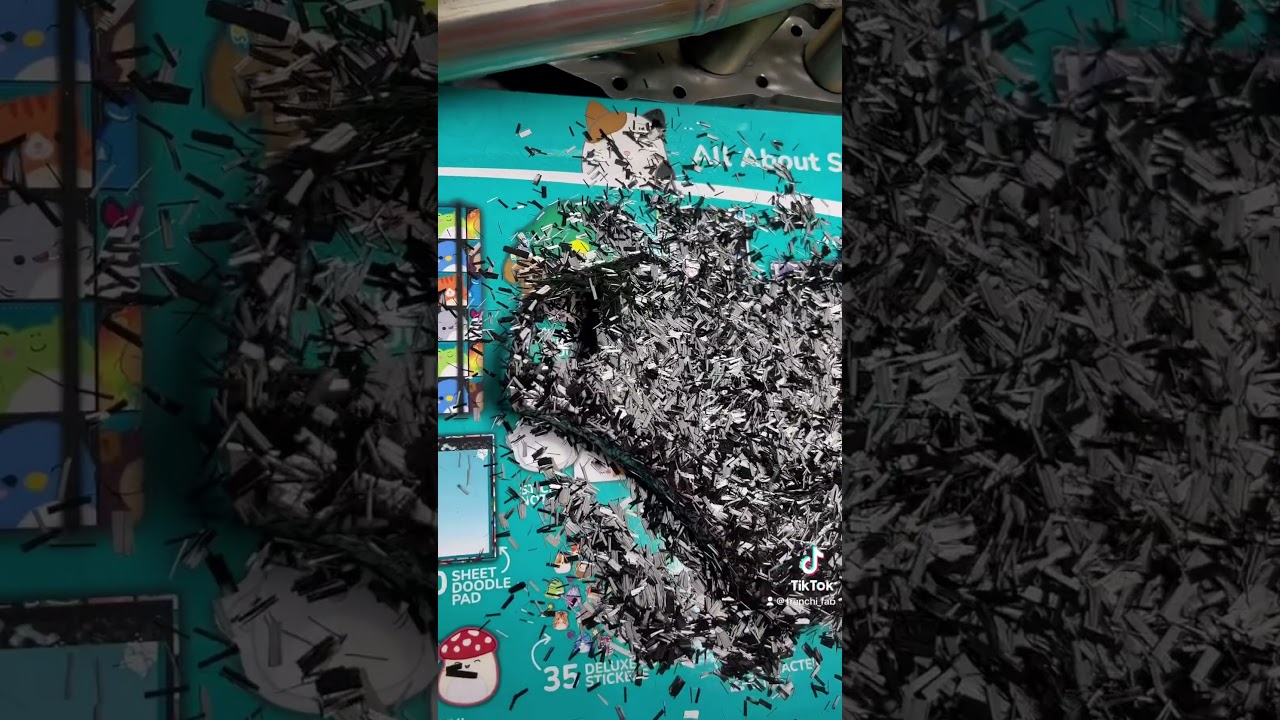 Forged carbon skinning🙏🏽🙏🏽👀👀🔥#carbonfiber #forgedcarbon #diy #diycarbonfiber #steeringwheel